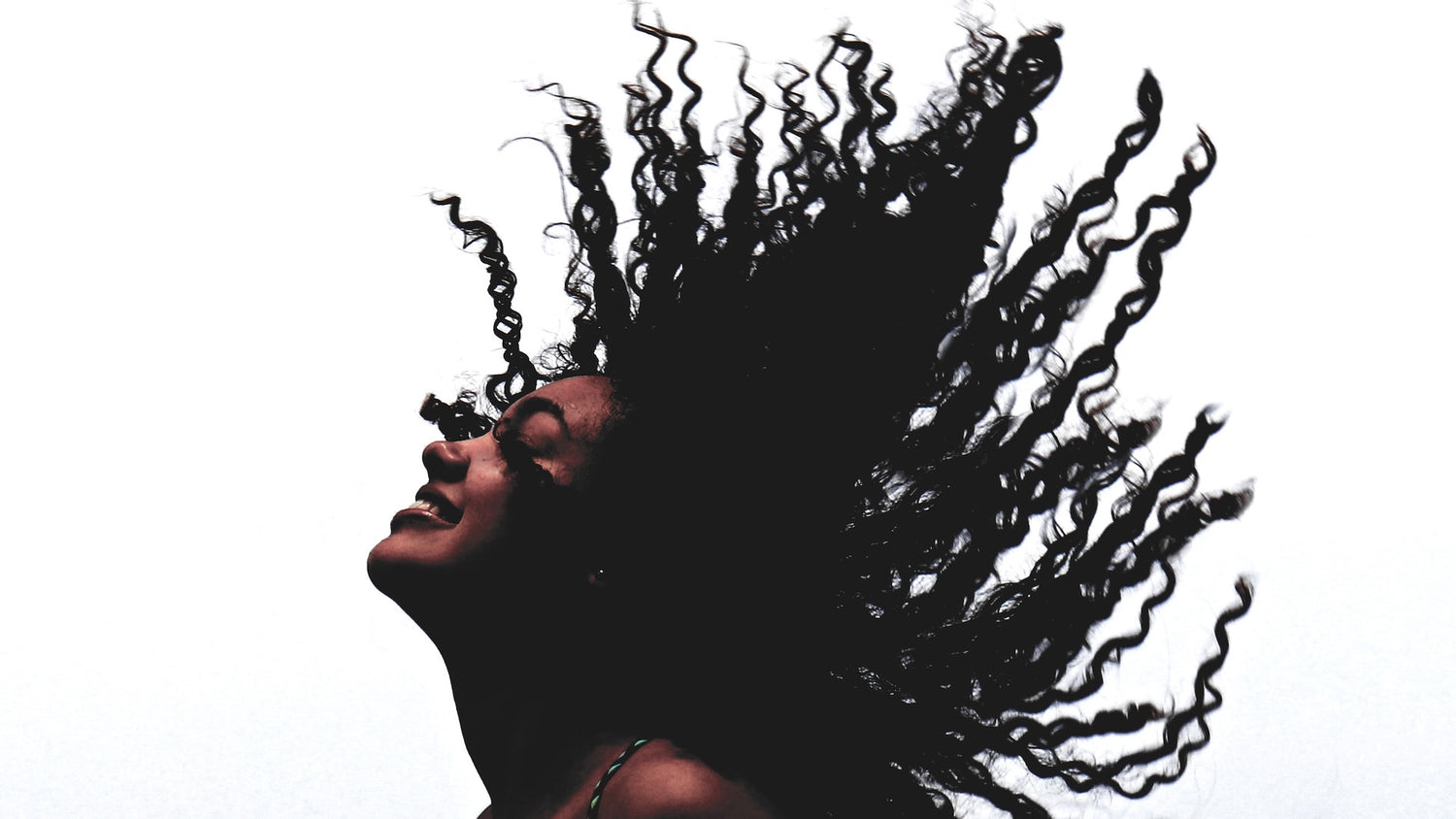 6 reasons to embrace your naturally curly hair that will convince you to put down the flat iron right now